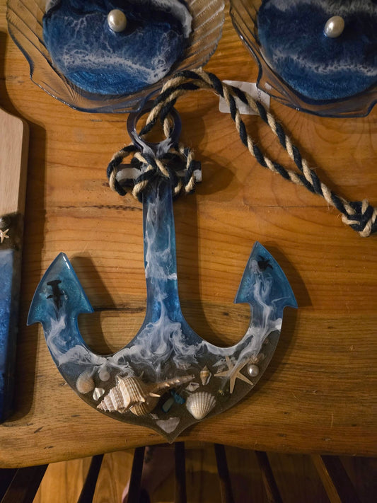 Oceanscape Anchor made with real sea sand and shells.