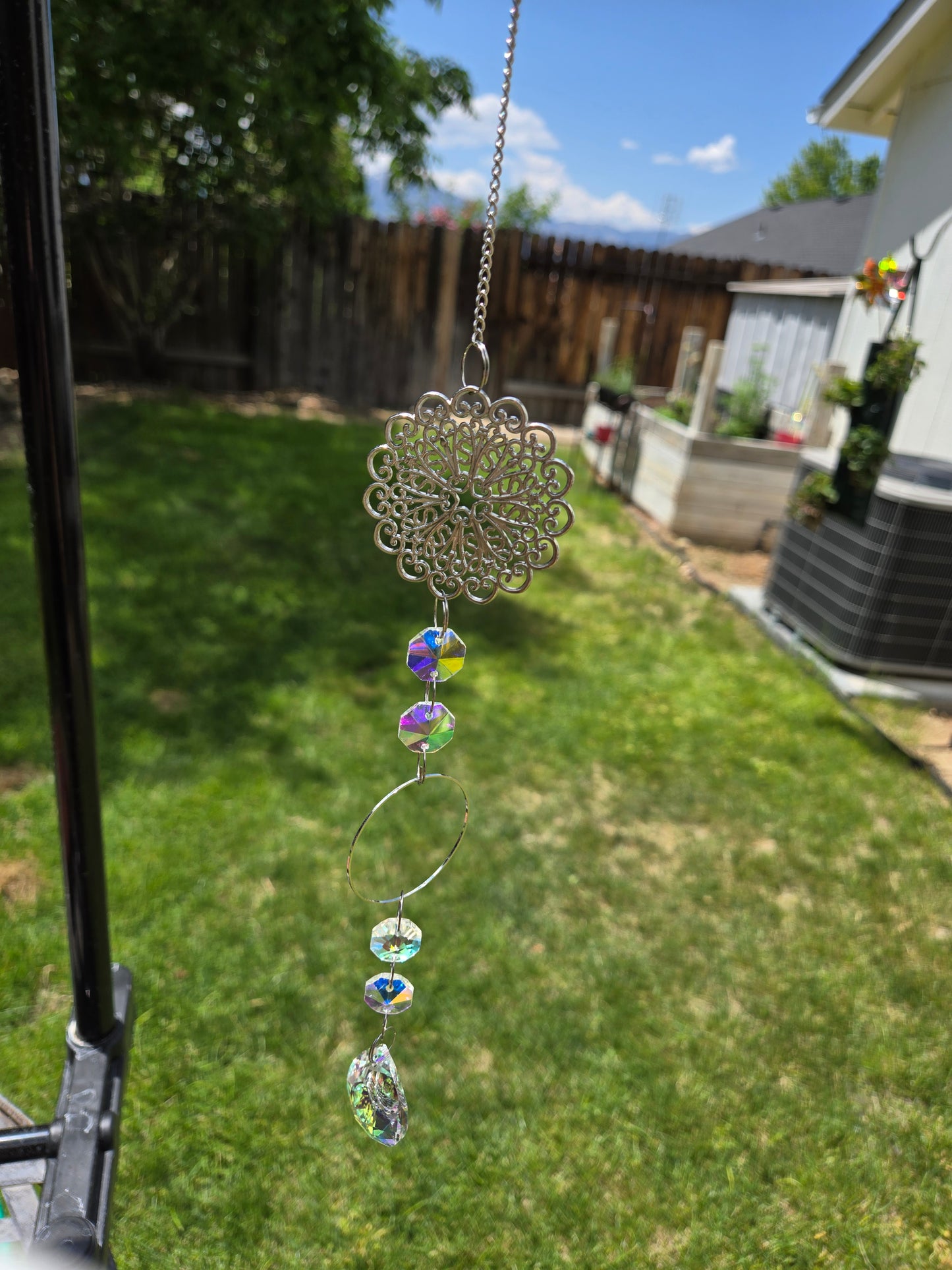 Single strand suncatchers