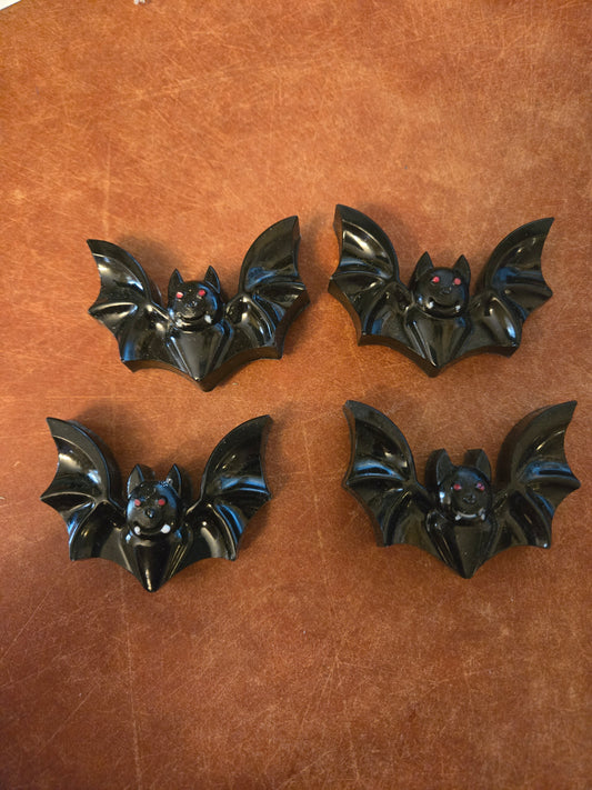 Vampire bat magnets (or regular bat)