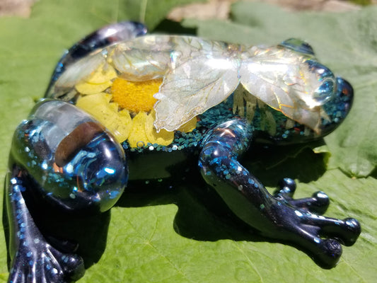 Resin frog